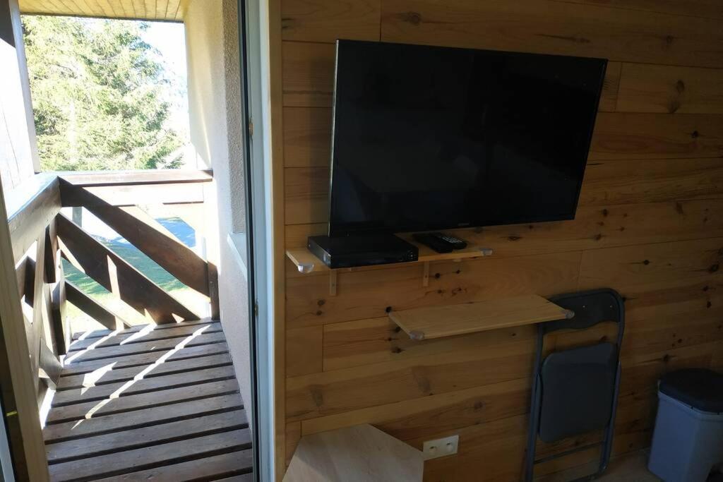 Appartement refait à neuf ski pied des pistes à Val louron Génos Esterno foto